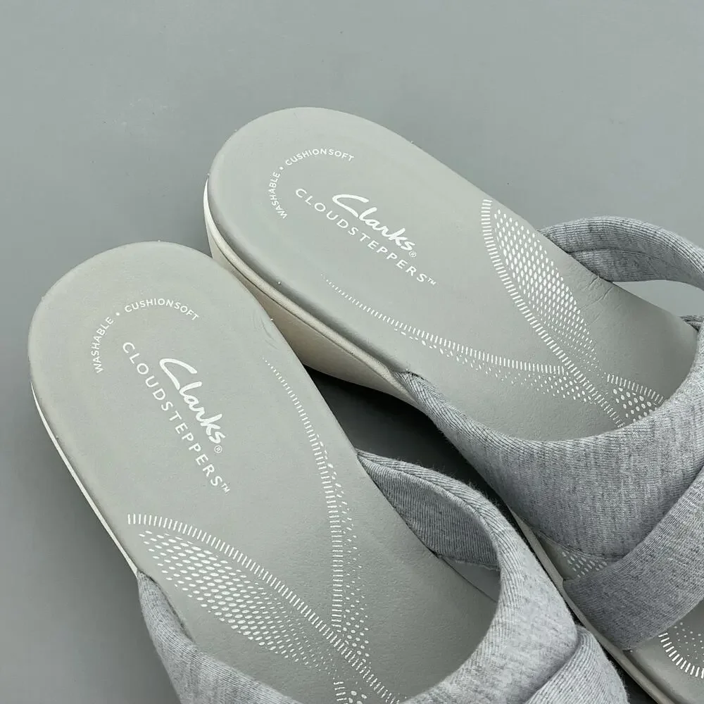 Clark’s Women’s Breeze Rae Cam Thong Slip on Sandals Light Grey Size 9M